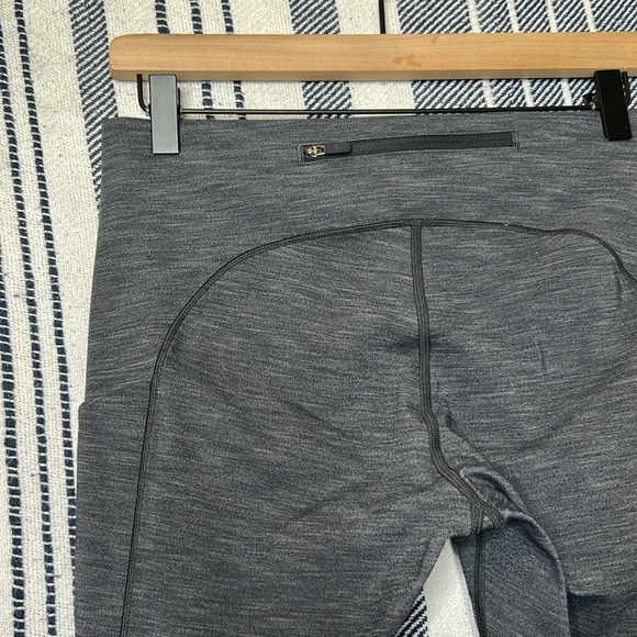 Lululemon Speed Up Tight *full on Luxtreme brushed 28” - Picture 6 of 10